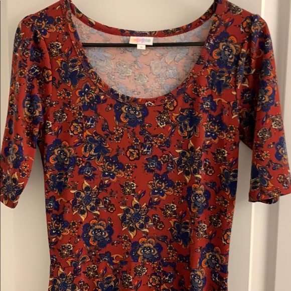 Women’s dress - Picture 1 of 4